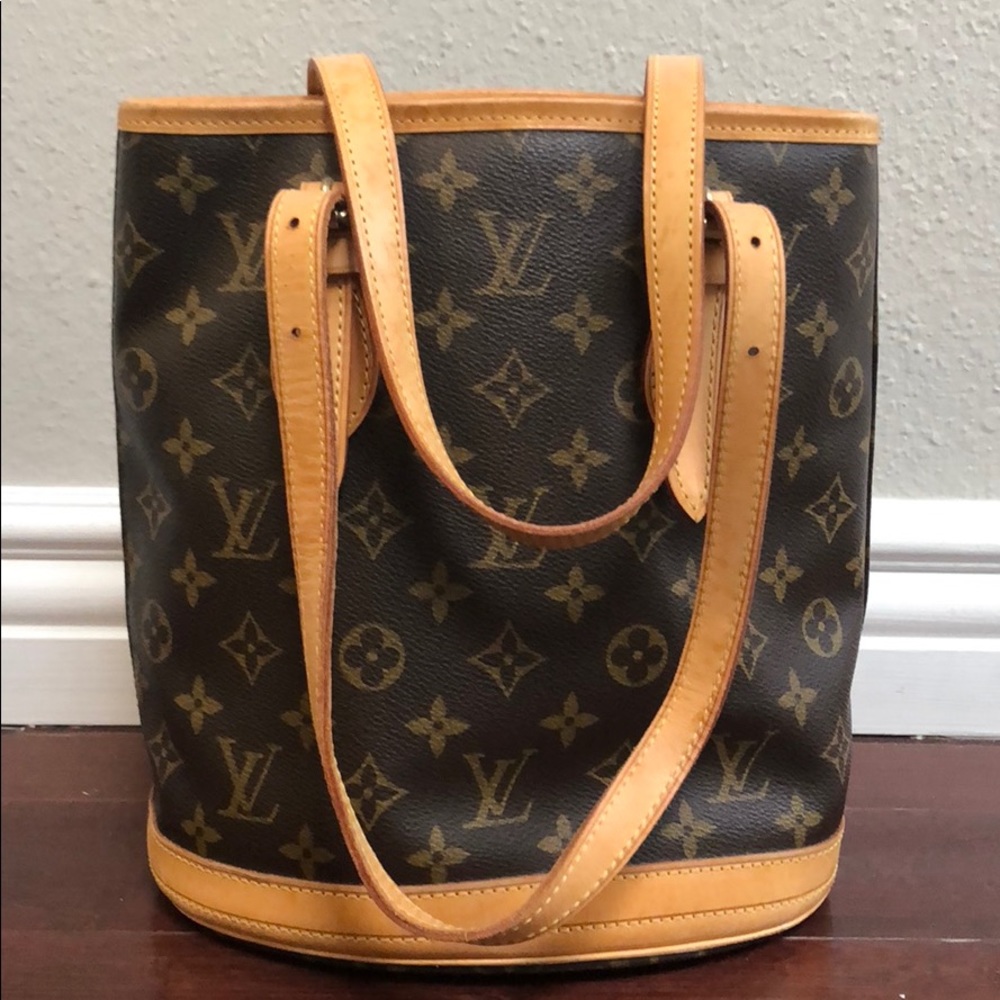 Louis Vuitton Bucket Bag